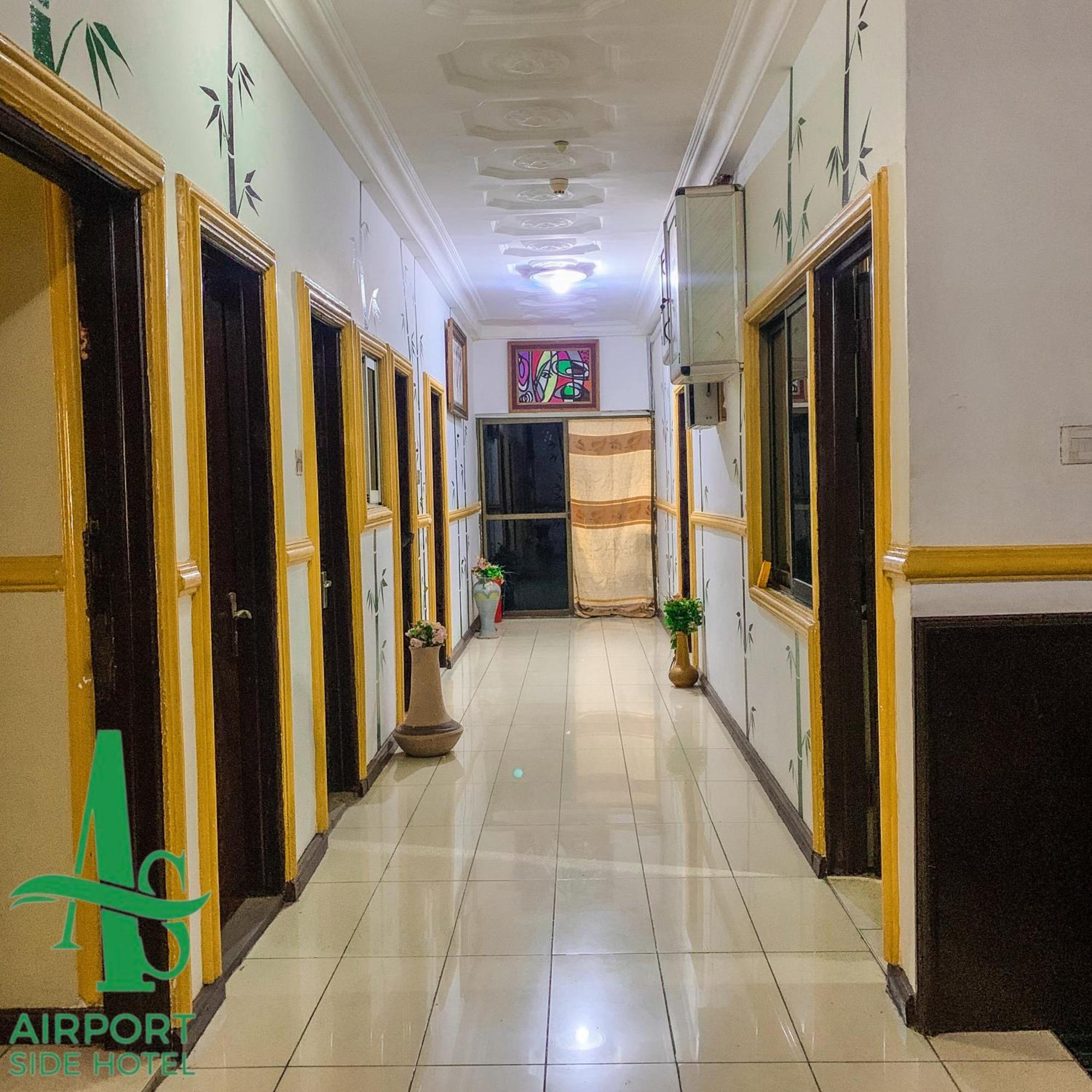 Airport Side Hotel アクラ エクステリア 写真